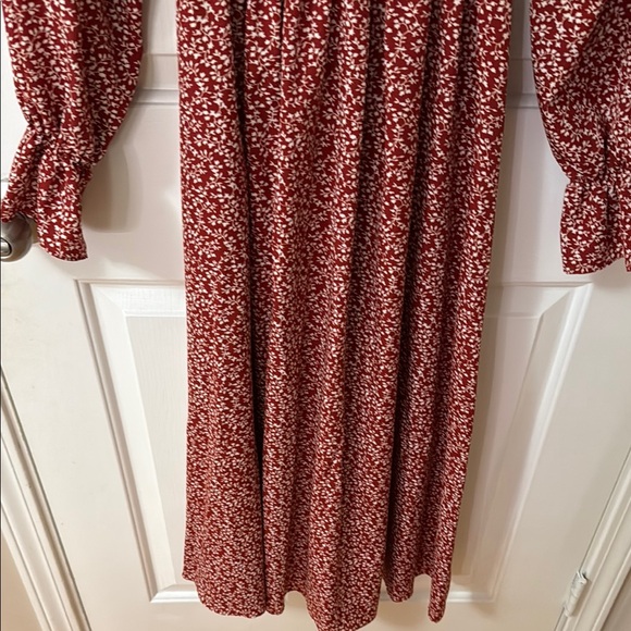 Floral Red Dress - Picture 2 of 3